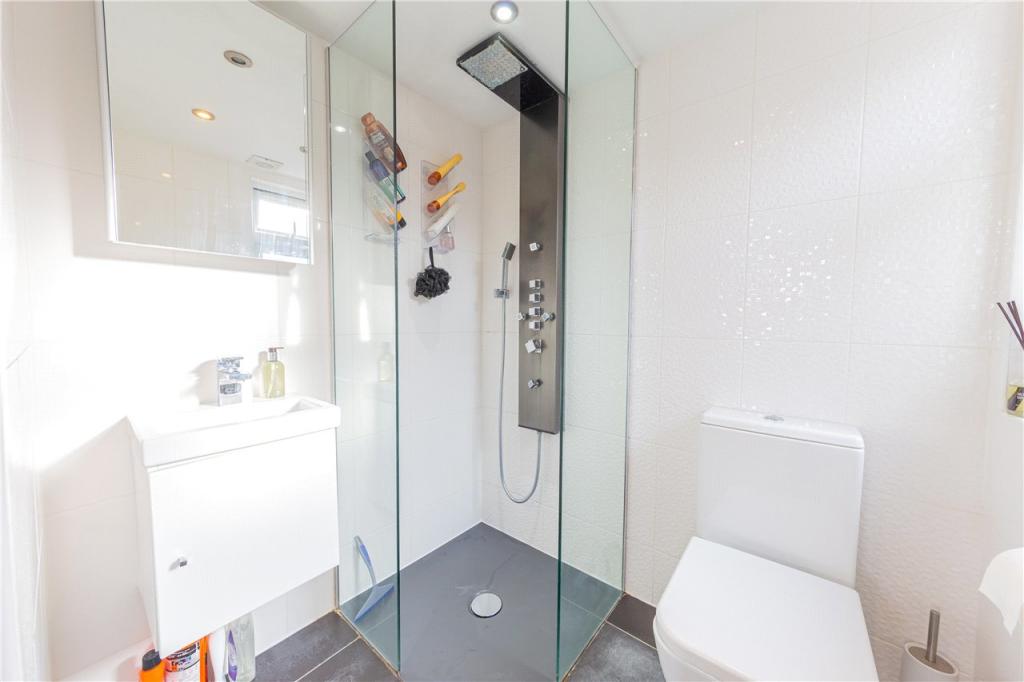 Ensuite Shower Room