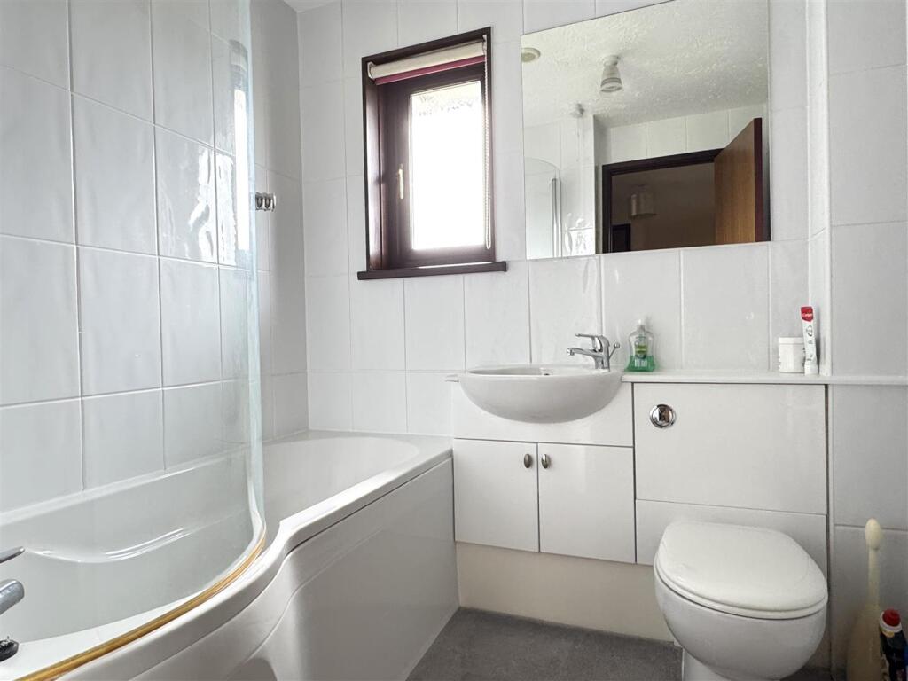First Floor Bathroom