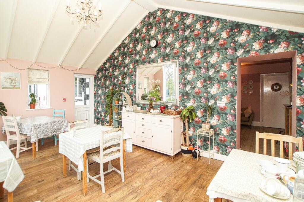 Guest Dining Room