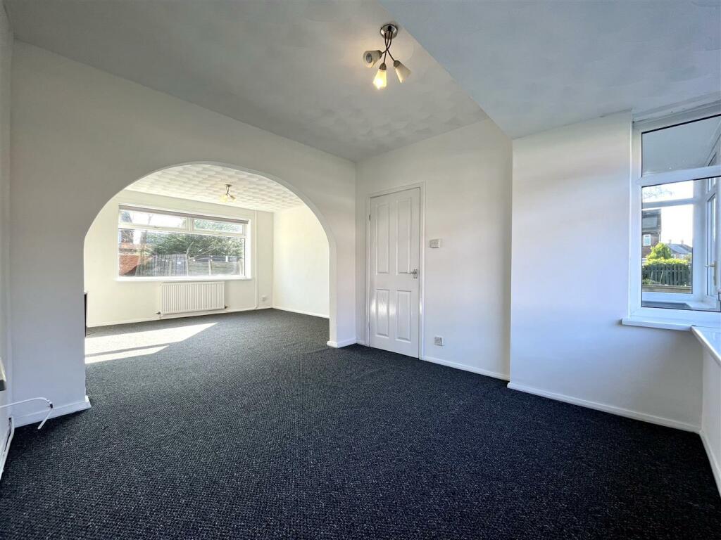 Living / Dining Room