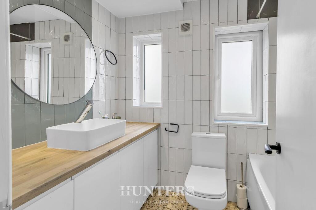 Monmouth Street (20).jpg