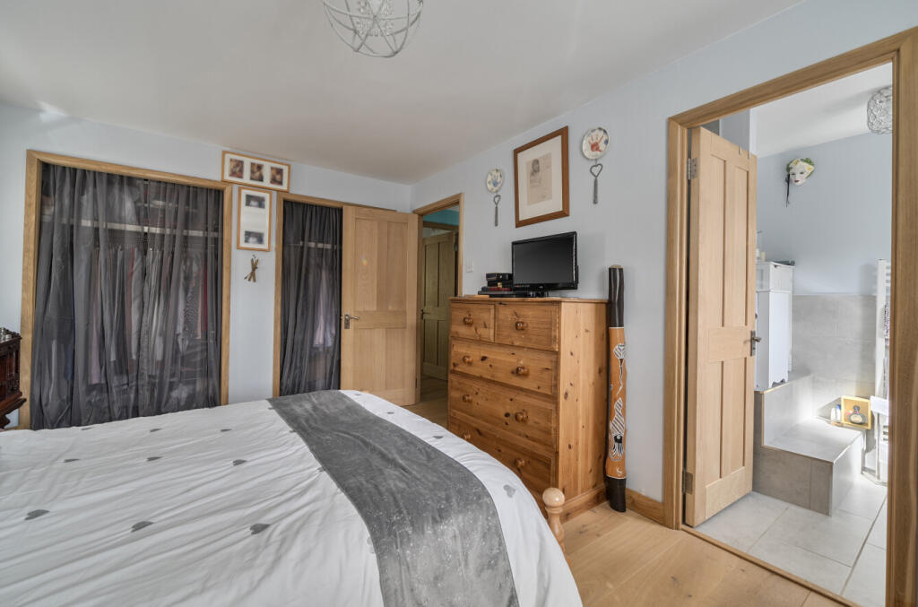 1349513-8-68c1690...