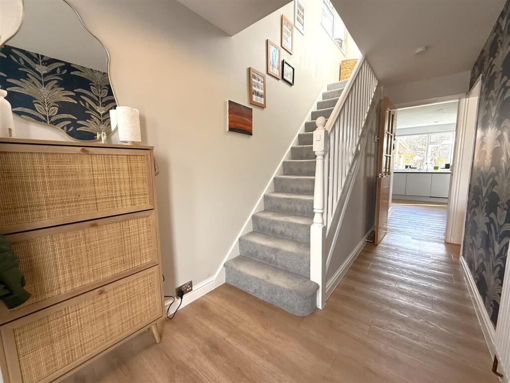 INITIAL ENTRANCE HALL