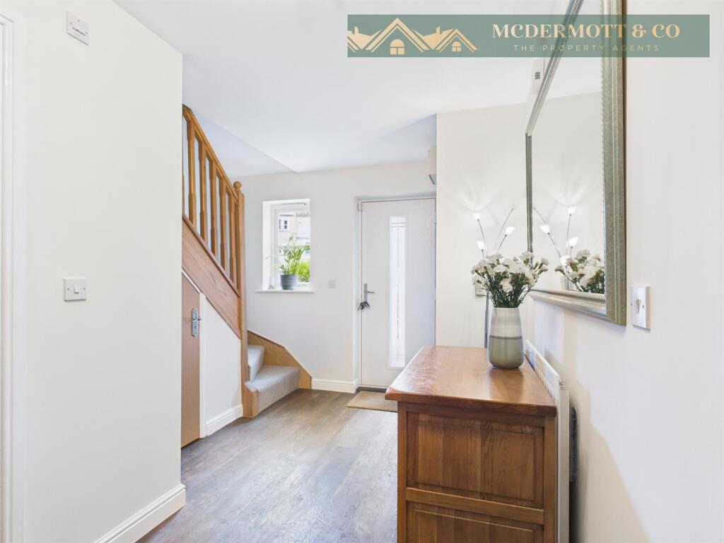 Entrance/Hallway