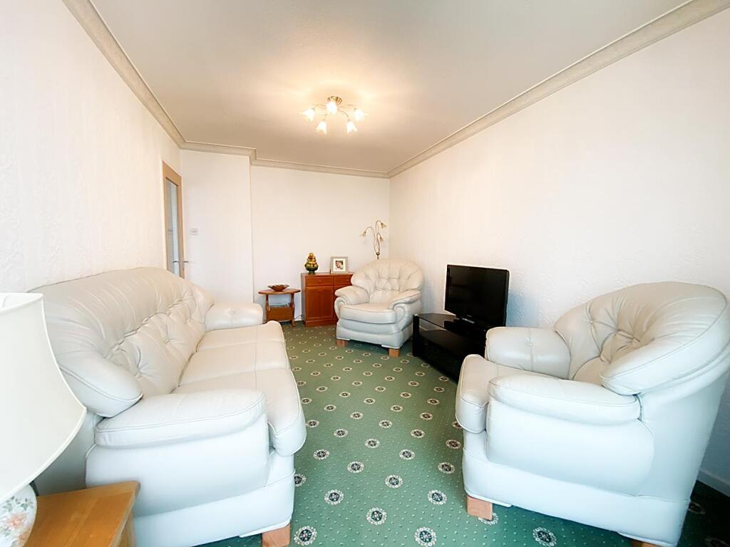 Bedroom 2 / Sitting Room