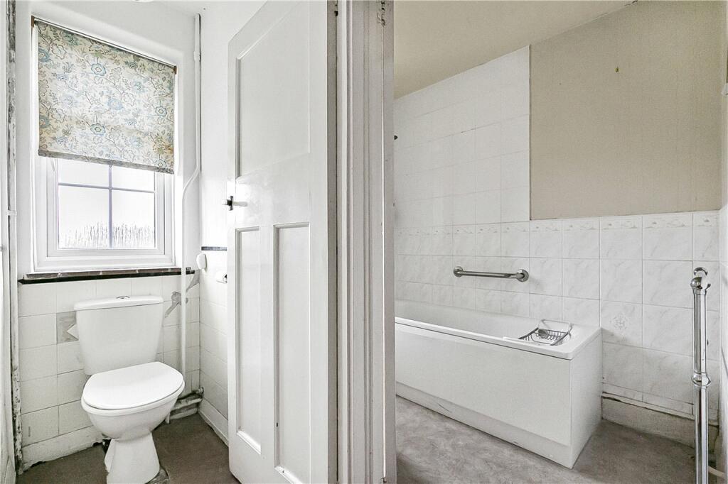 Bathroom/W/C