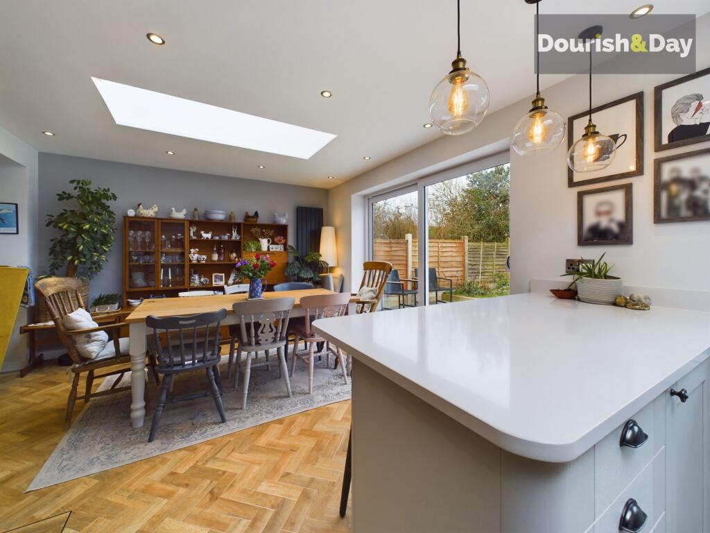 Open Plan Kitchen / Living Diner