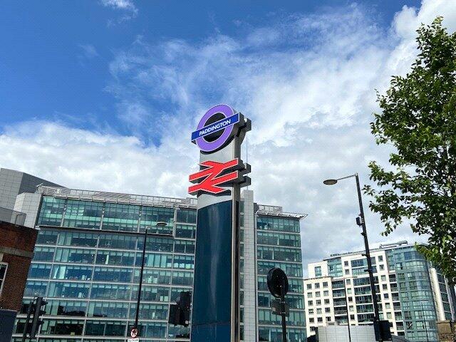 Paddington St. Sign