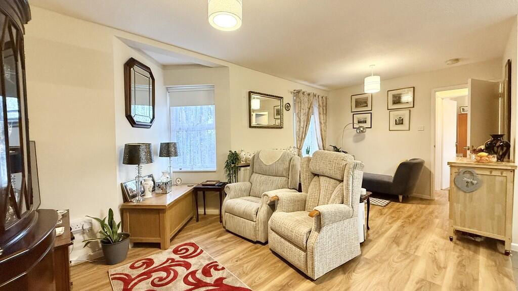 Lounge/kitchen/di...