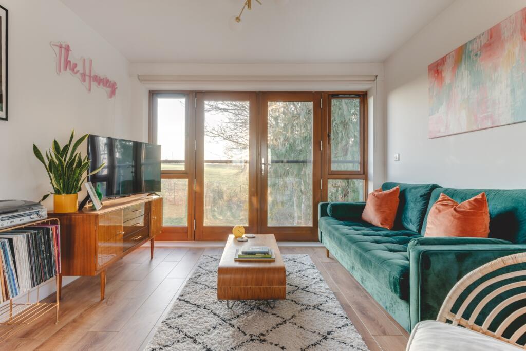 Kitchen-Living area