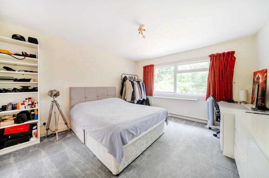 1329054-9-6880c0c...