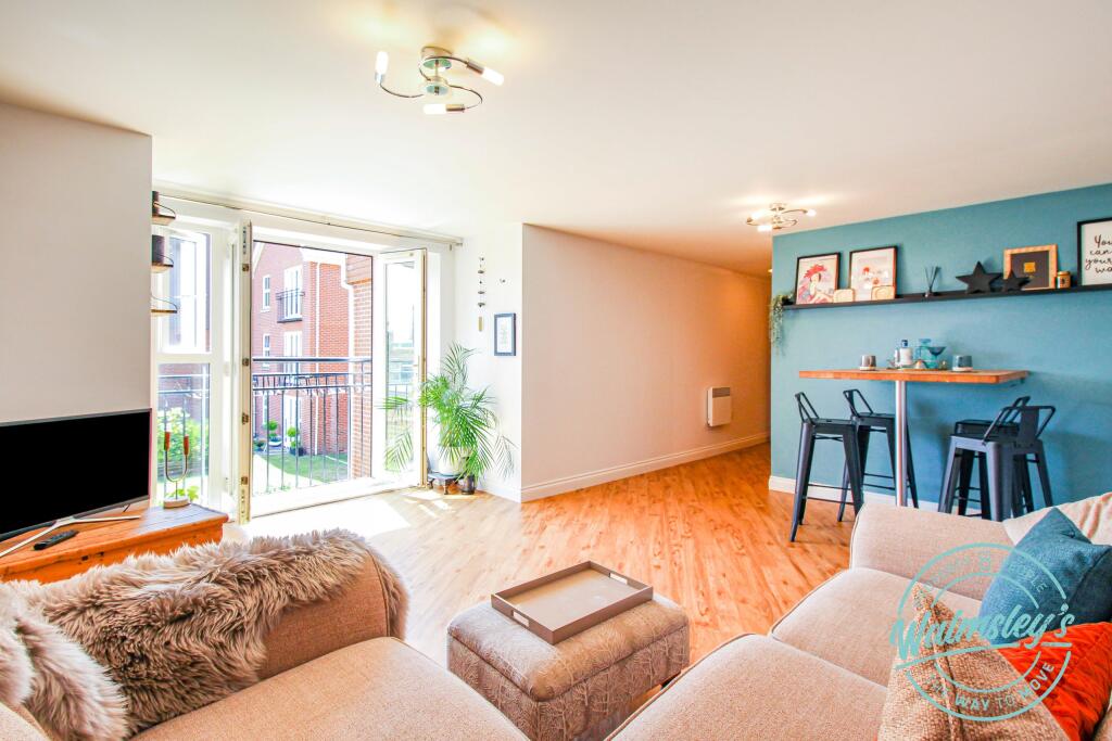 Sitting dining room with furniture removed.JPG