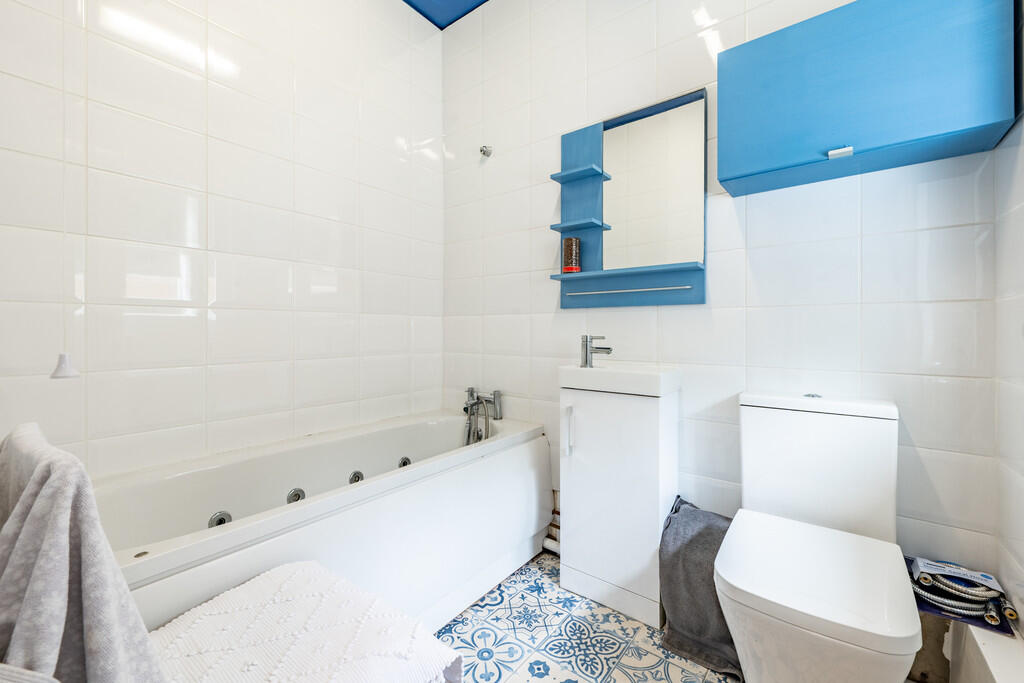 SAP_Wells_Barn_Co...