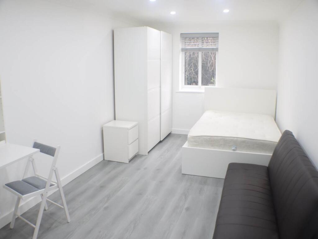 e5af96dc-a08a-42e1-a