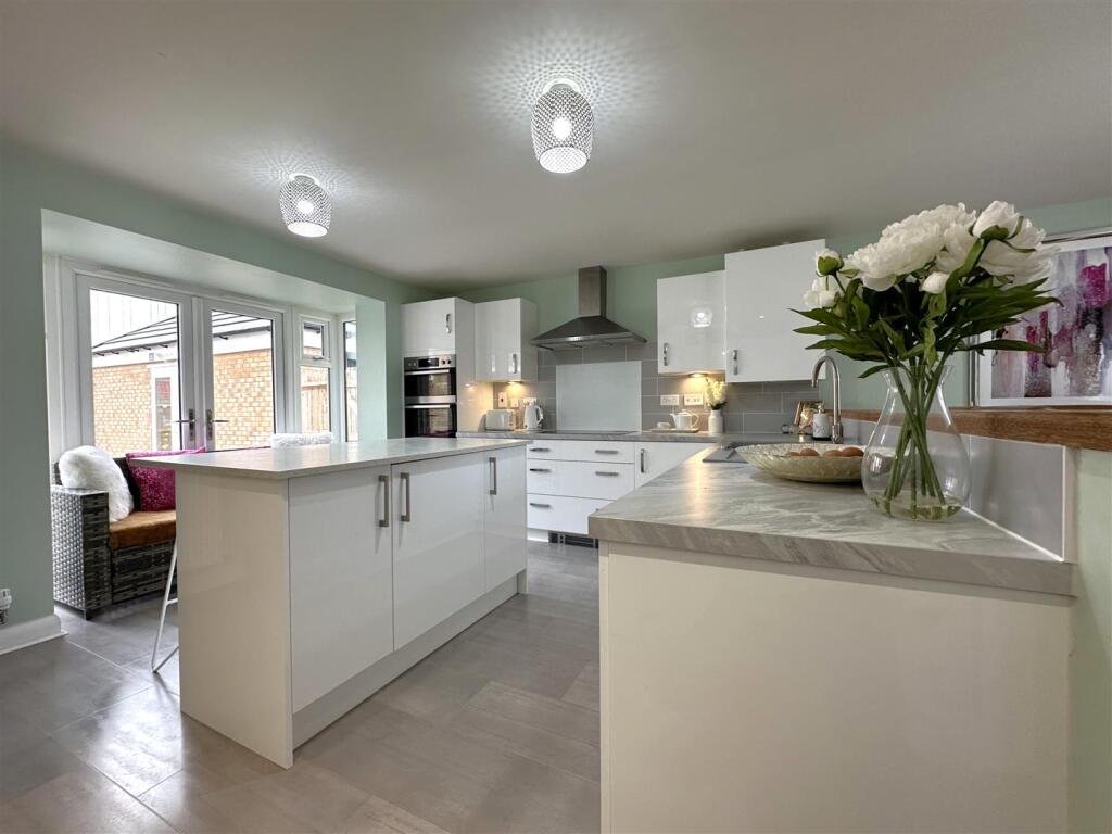 Fabulous Modern Kitchen 185