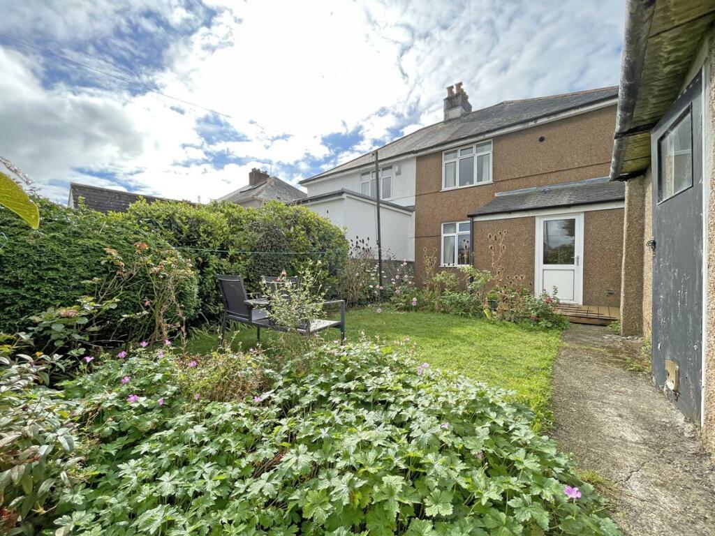 Bowden Park Road 47 Garden 1.jpg