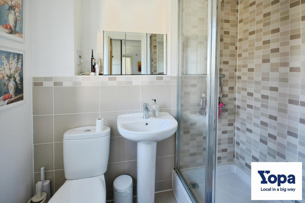 Bedroom one en-suite