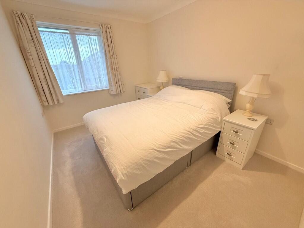 19 Nordsetter Bed...