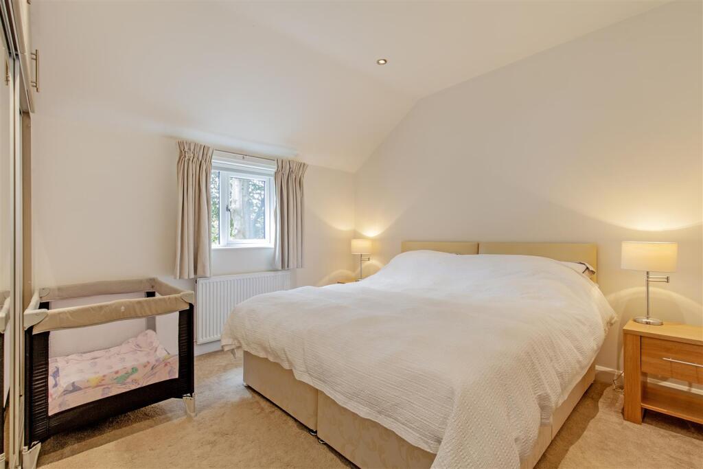 The Stables - Bedroom 1