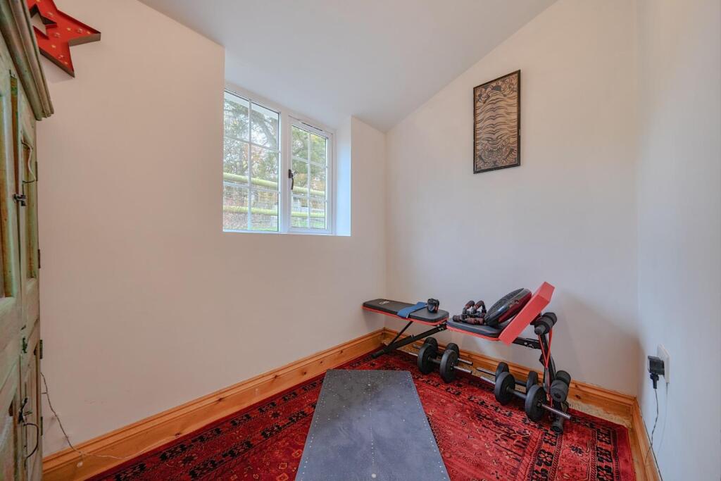 Entrance Hall storage area.jpg