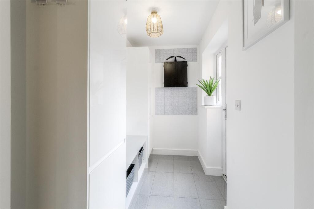 1 Farthington Drive, Nuneaton