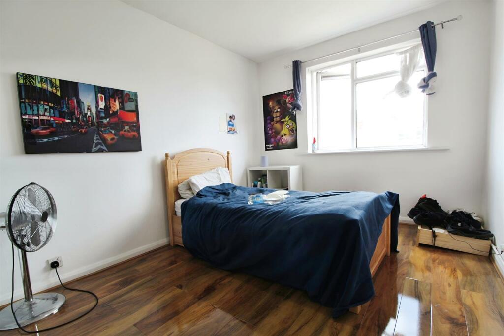 af26d8df-bed 202.JPG