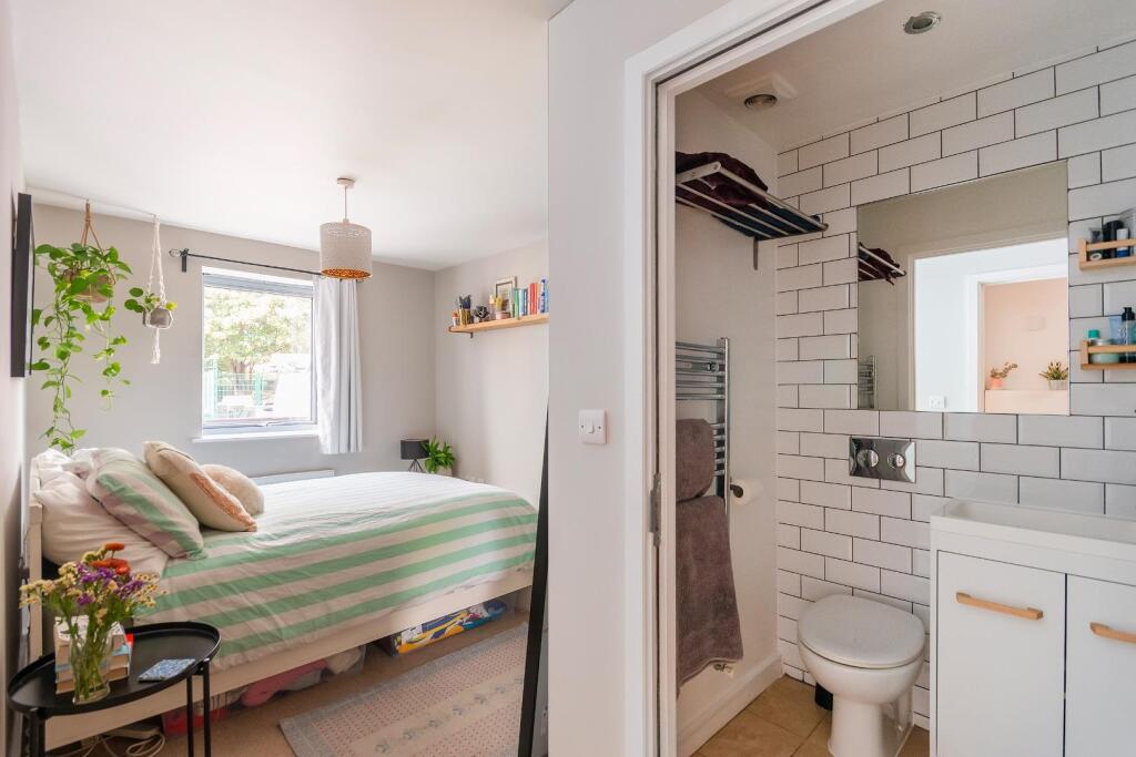 FT1KSE - Bedroom I.jpg