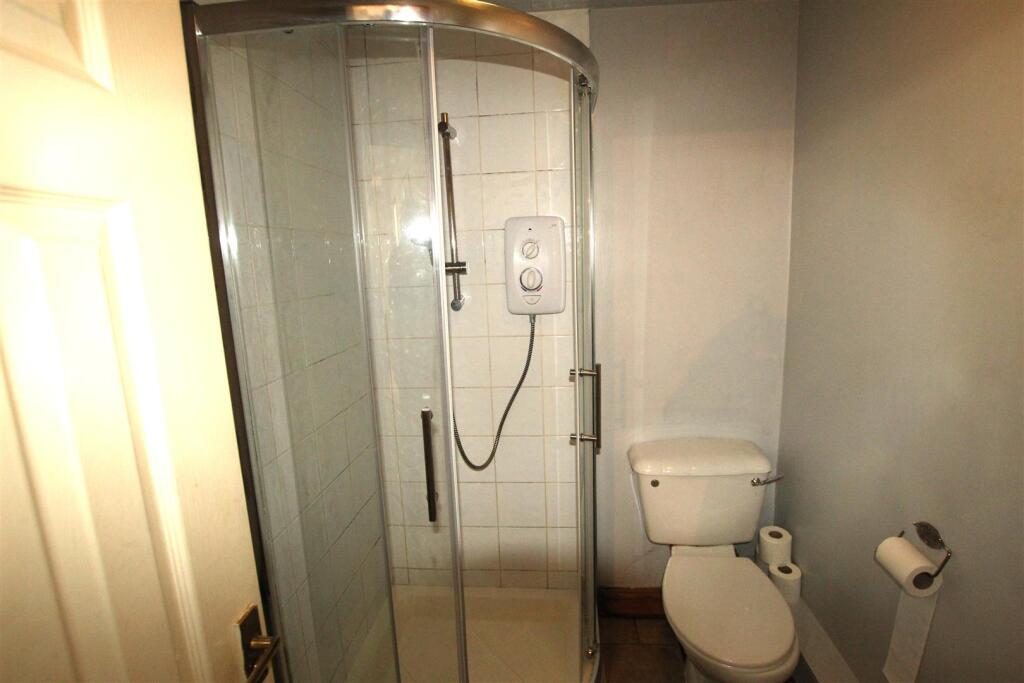 DOWNSTAIRS SHOWER ROOM