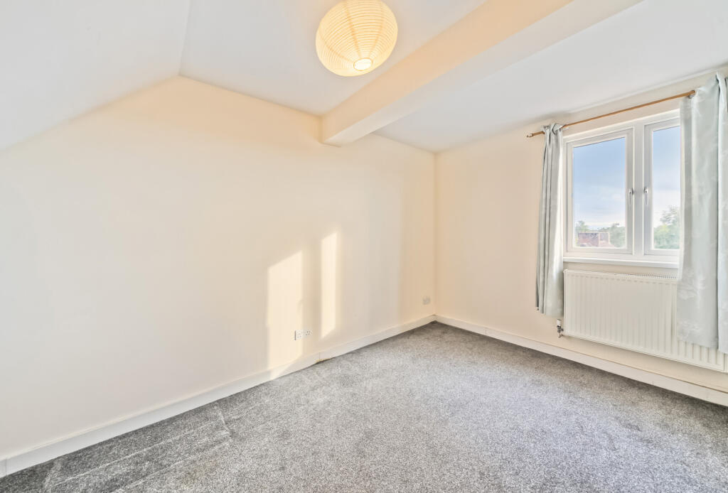 1333835-5-6893393...