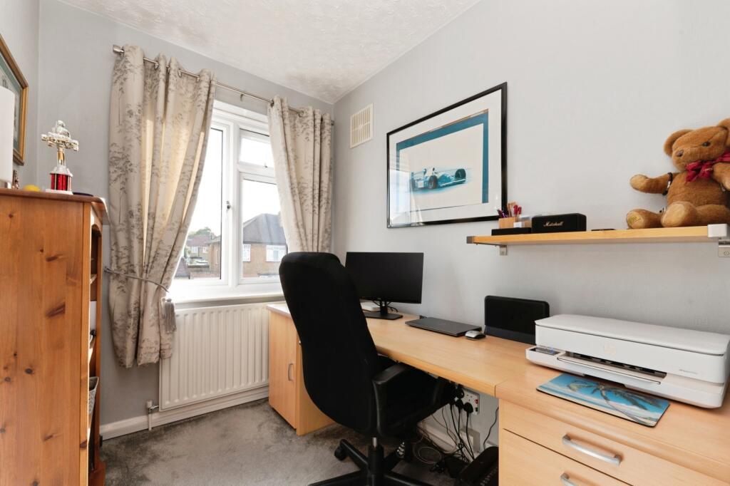 Bedroom/Study