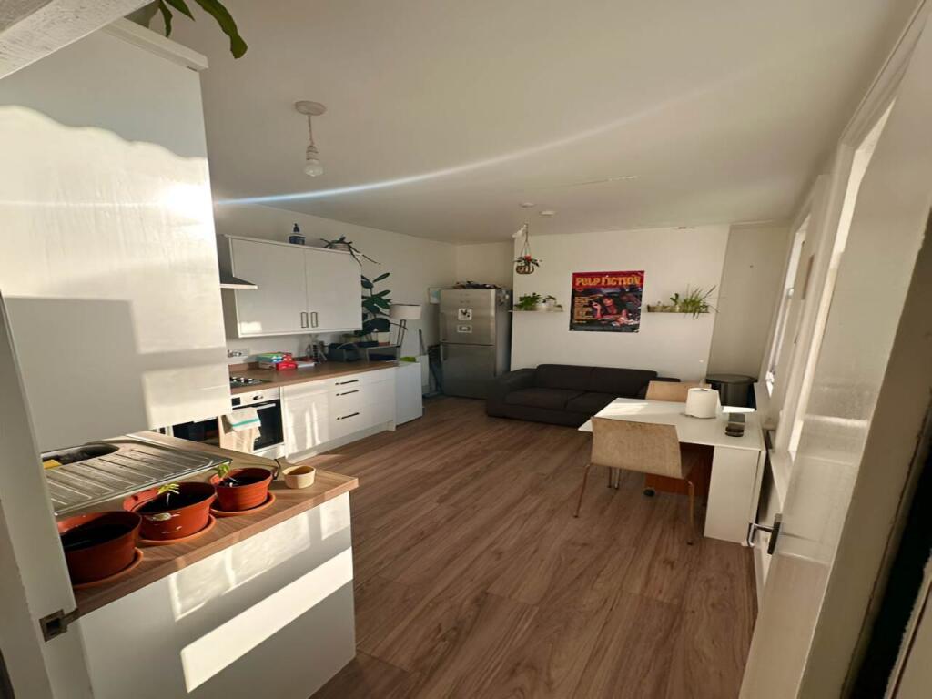 Kitchen 3