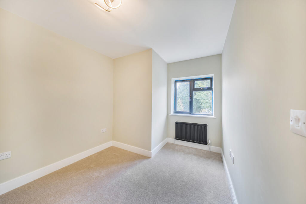 1347178-15-68b72f...