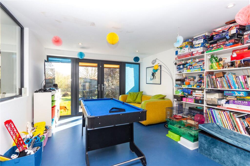 Reception/Playroom