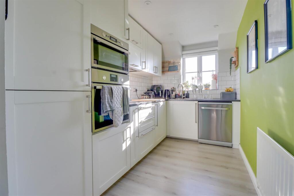 11 PEPYS COURT-2.jpg