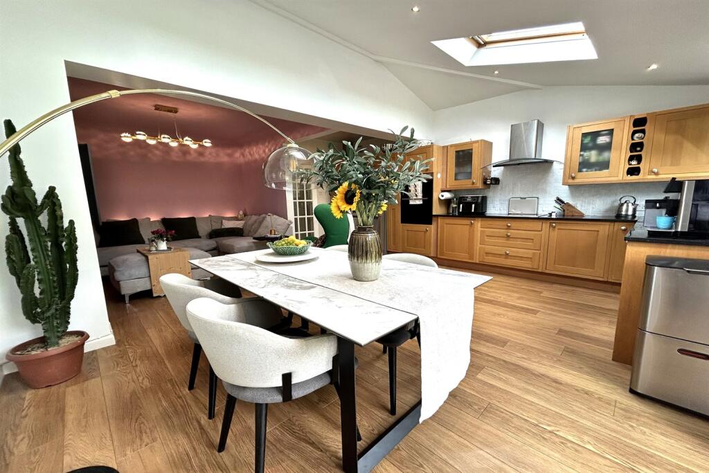 Living-Dining Kitche