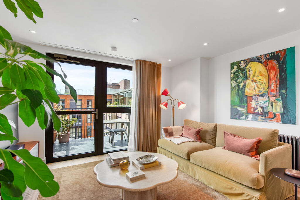 The Sessile, 18 Ashley Road, London, N17 9NW