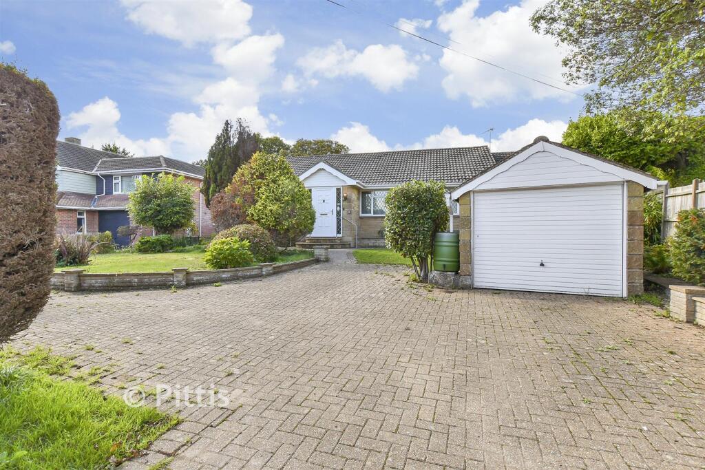 Driveway/Parking