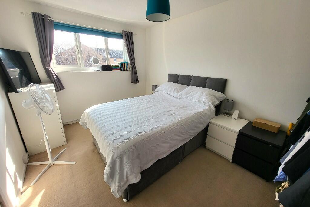 13' Double Bedroom 