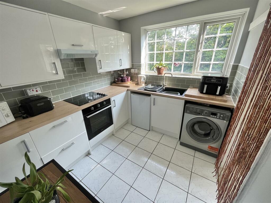 Kitchen.jpg
