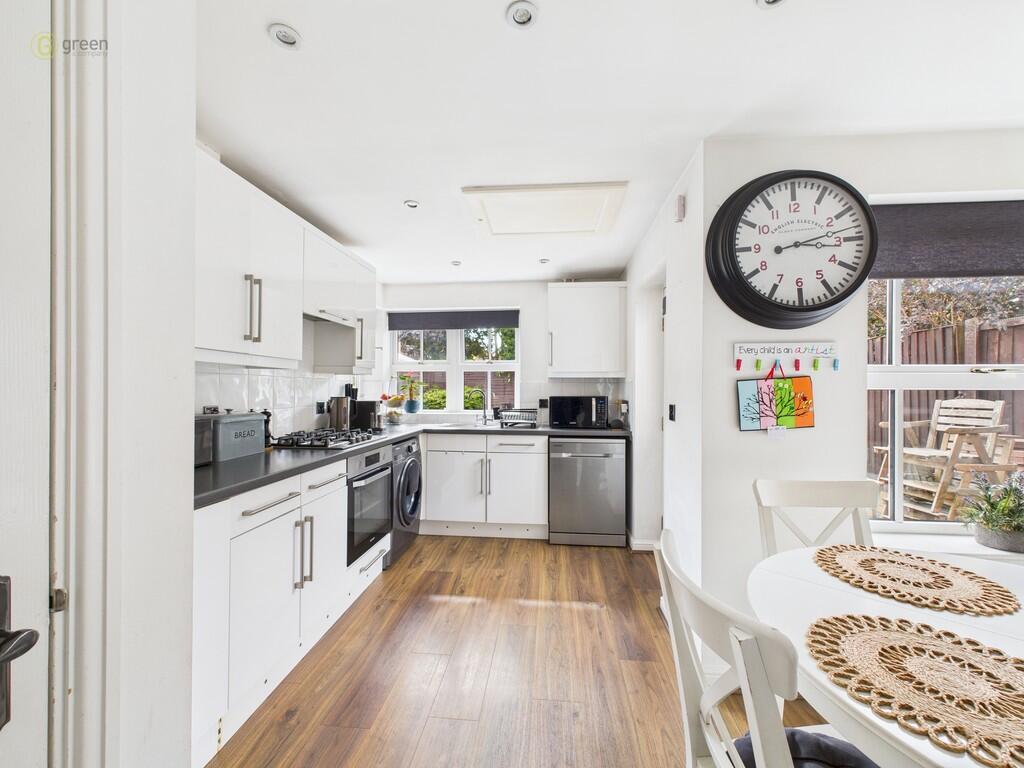 CAM04914G0-PR0229...