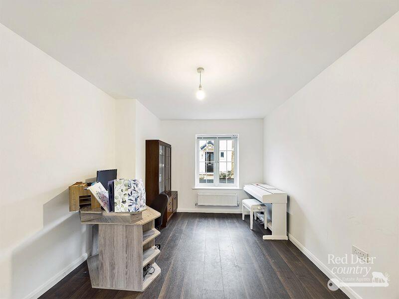 Sitting/Dining Room