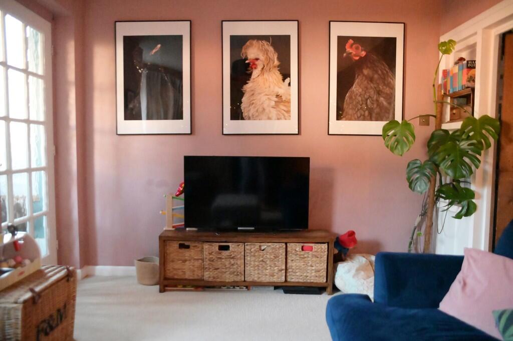 lounge 3