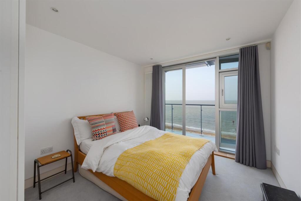 Admiralty Walk, Seasalter, Whitstable