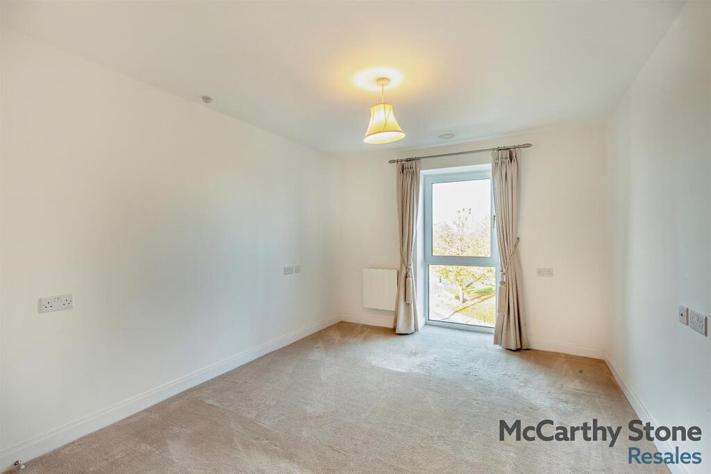 8671384-interior09-800.jpg