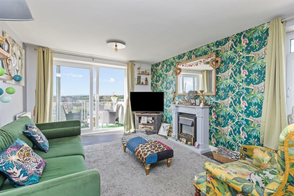 Sea House-6.jpg