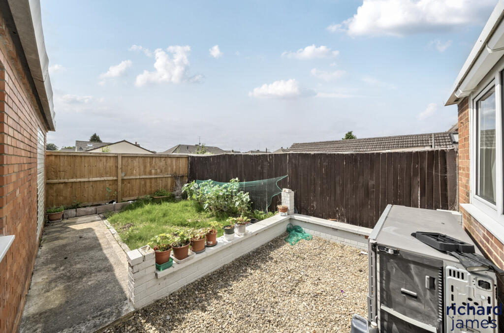 1a6f9d2fc402489f92e7e132e9f4b3d8