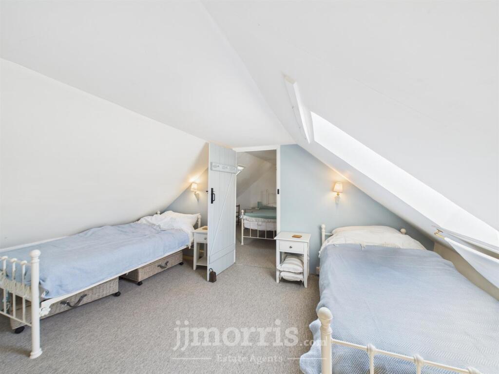 Study/Play Room/Bedroom 1