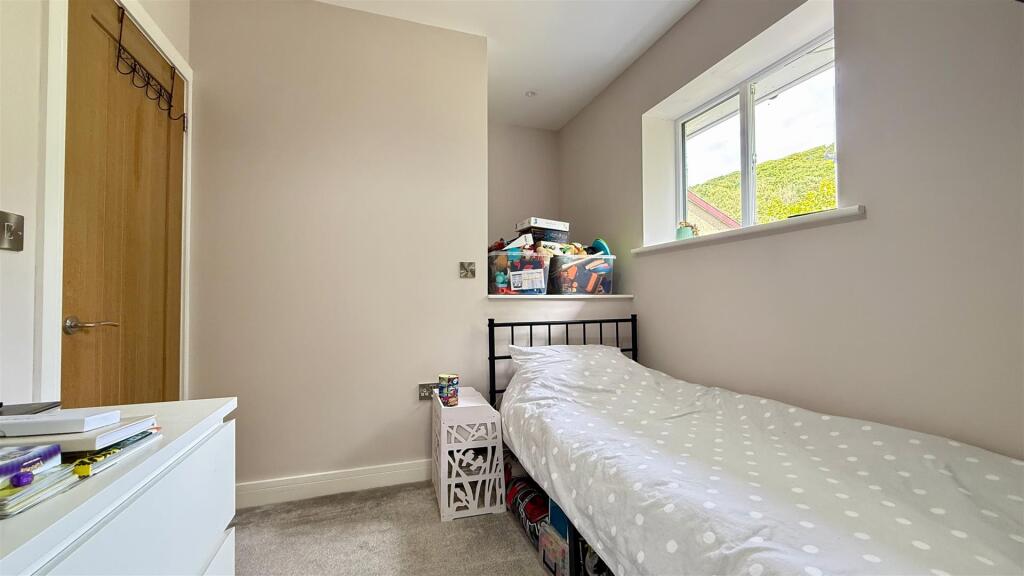 bed 2