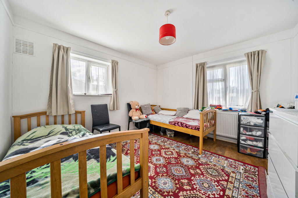 1334591-9-6891cf4...