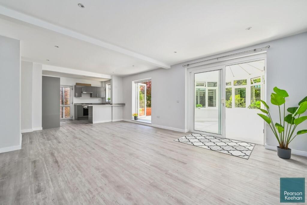 8-margery-road-hove-bn3 (2).jpg